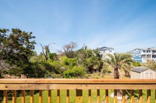 Changes In L'Attitude by Oak Island Accommodations - photo 19