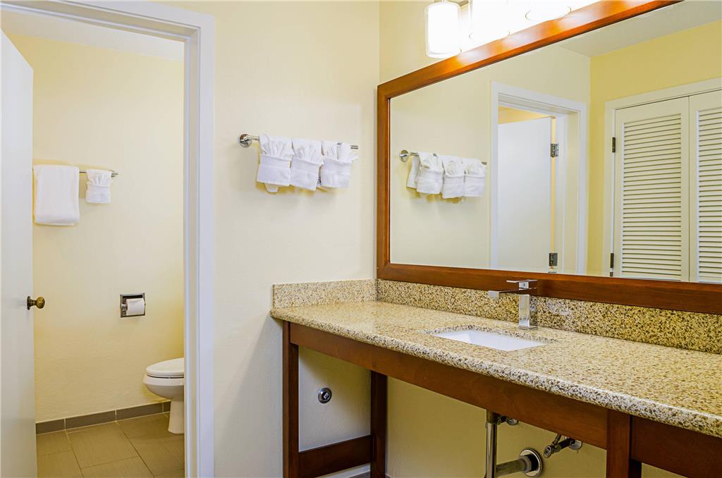 Comfort Inn Monterey Peninsula Airport - photo 14