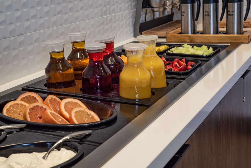 Hilton Garden Inn Dallas at Hurst Conference Center - photo 44