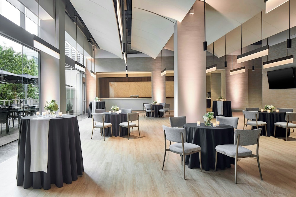 The Westin Charlotte - photo 2