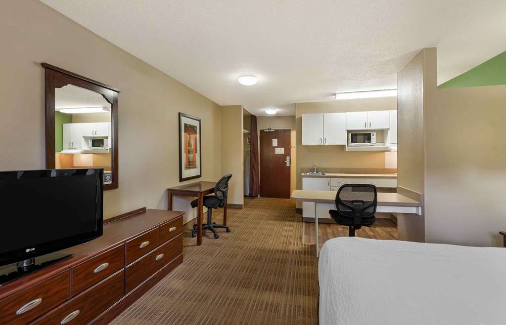 Extended Stay America Suites Akron Copley East - photo 22