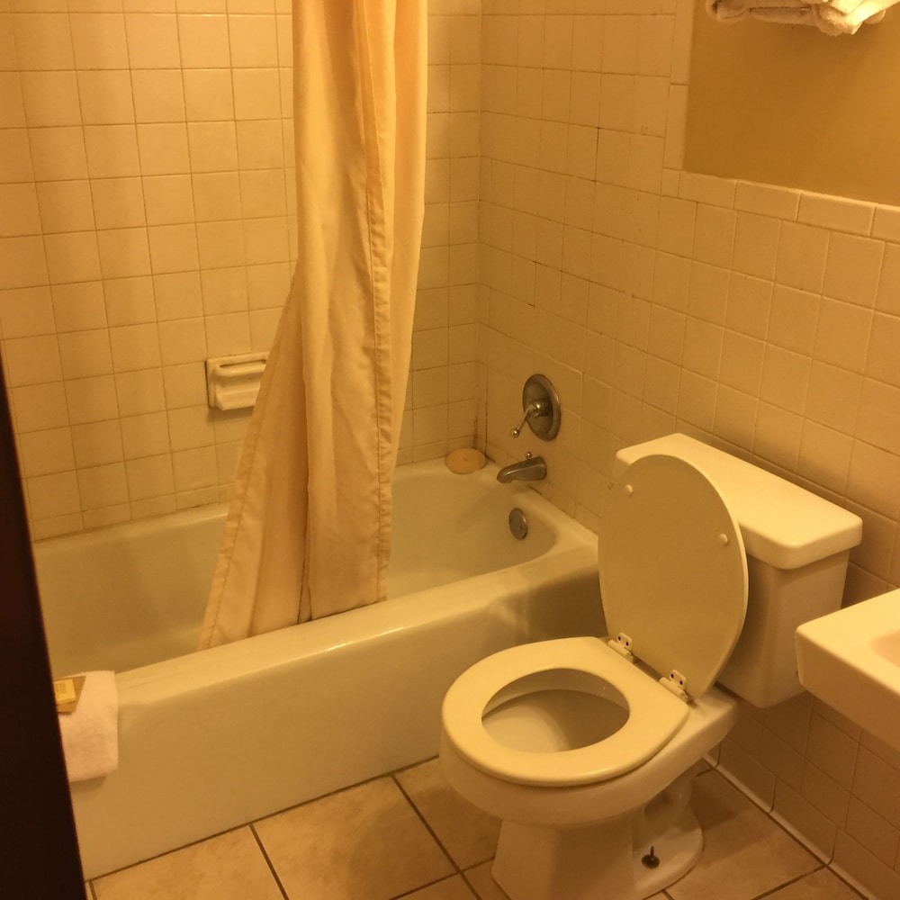 Ashland Inn - photo 24