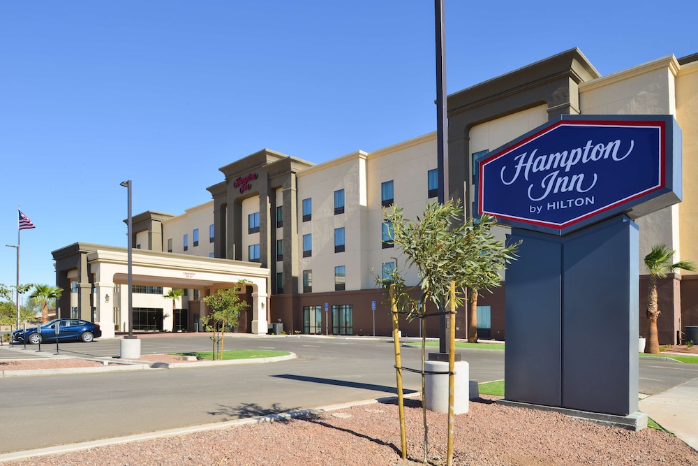 Hampton Inn El Centro - photo 33