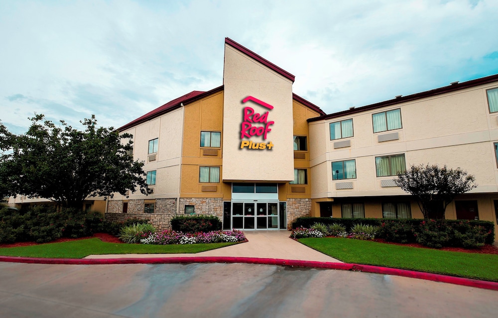 Red Roof Inn PLUS Houston Energy Corridor - featured photo