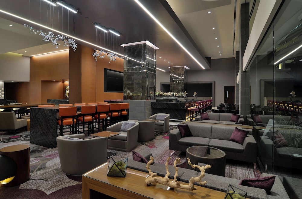 Loews Hollywood Hotel - photo 2