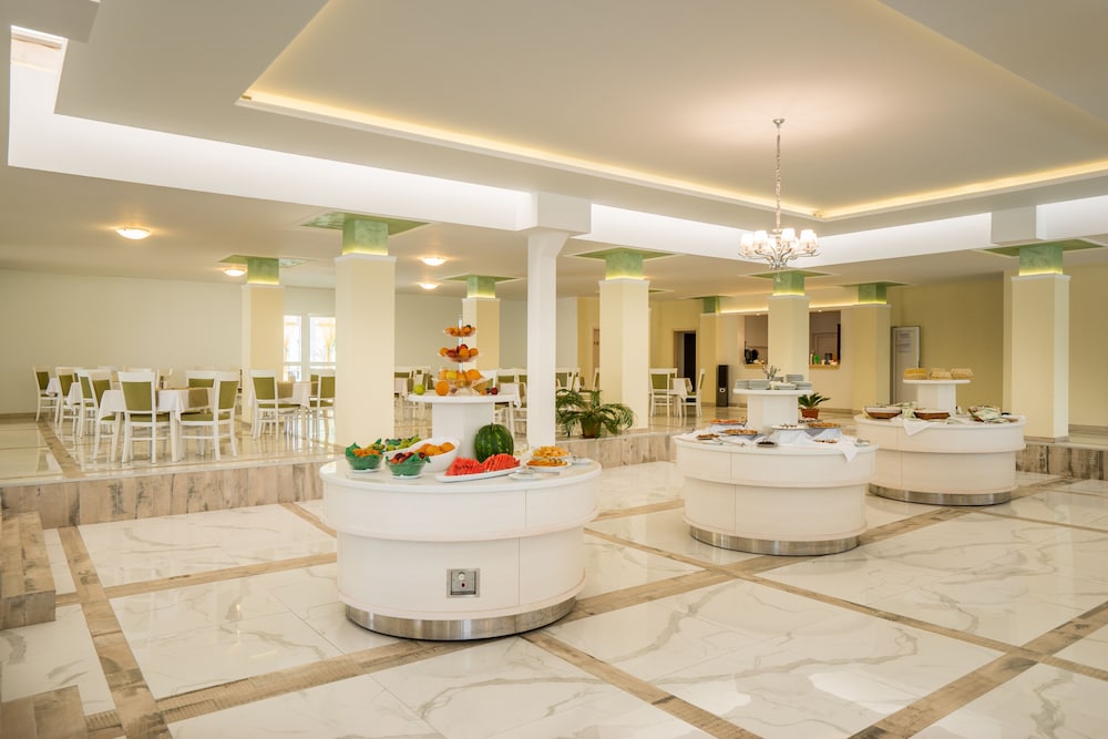 Perla Royal Hotel — Primorsko — photo 3