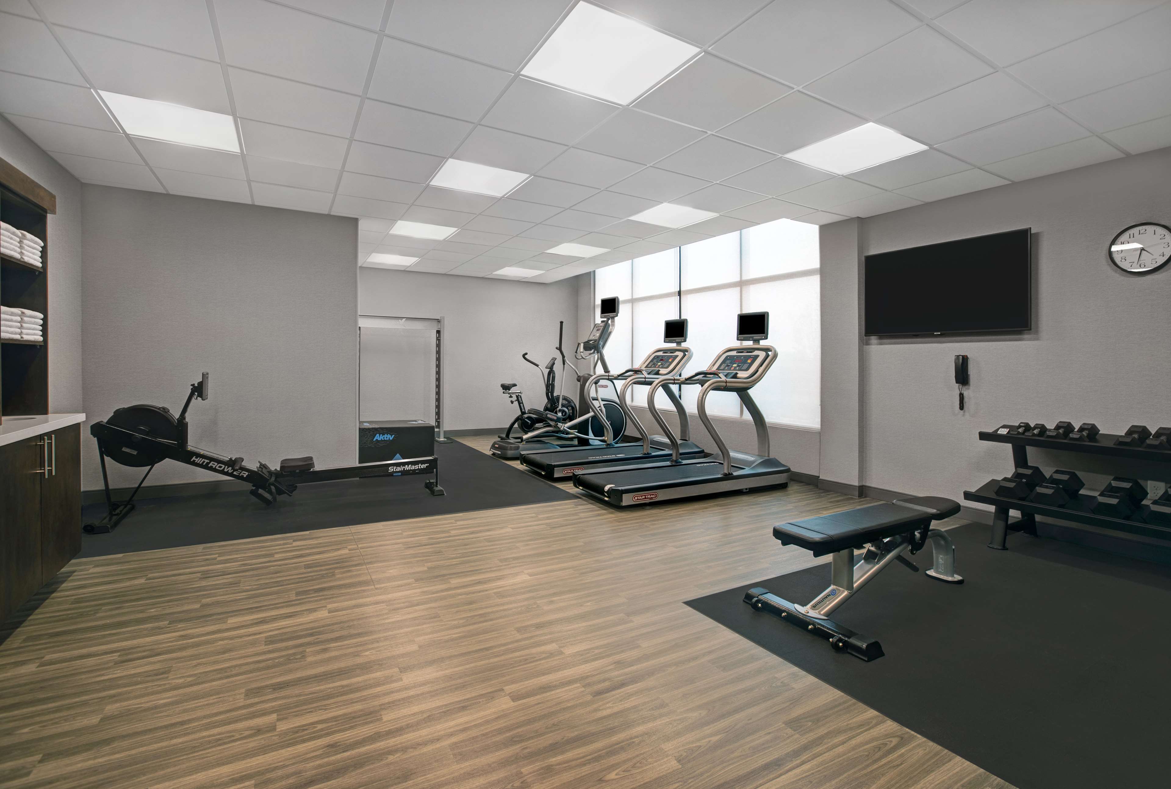Hampton Inn & Suites Farmers Branch Dallas - photo 20