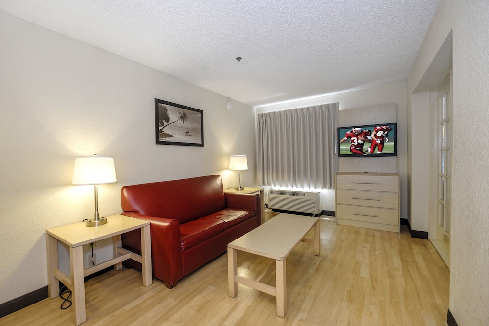 Red Roof Inn PLUS Gainesville - photo 21