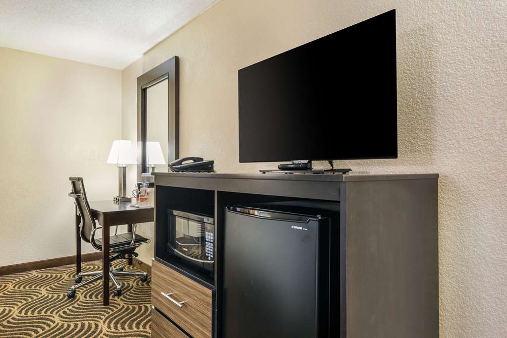 Quality Inn & Suites Florence Cincinnati South - photo 14