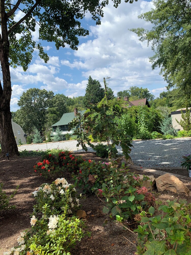 Summit Street Inns - photo 102