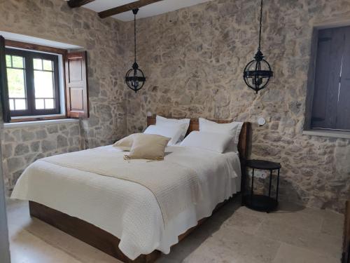 Casa do Cruzeiro — 4-Star Luxury Hotel in Ourem, Portugal