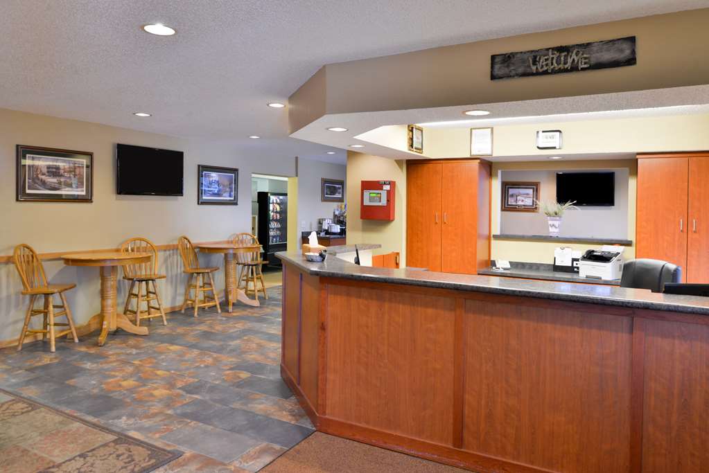 Americas Best Value Inn & Suites International Falls - photo 2