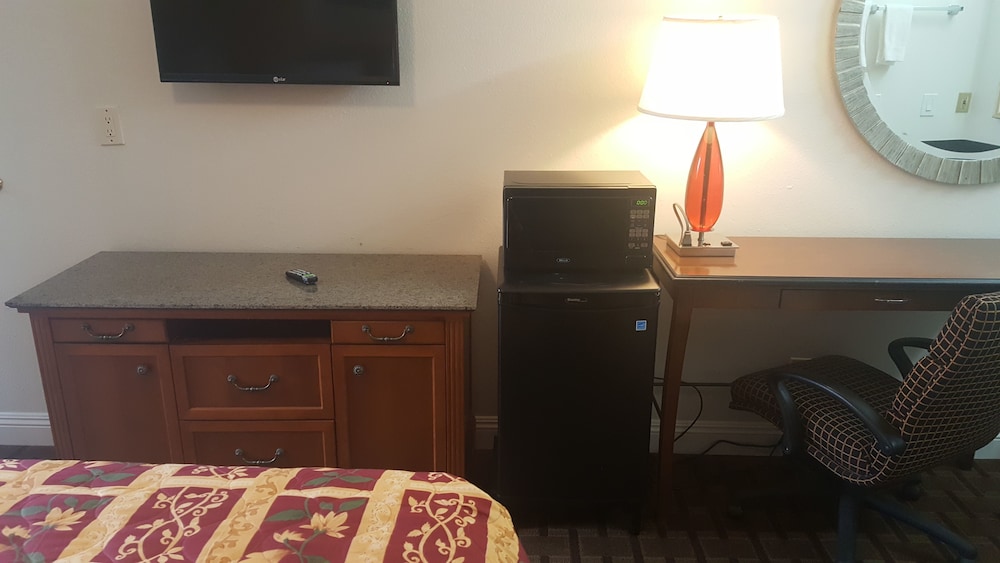 Flamingo Inn Long Beach - photo 30