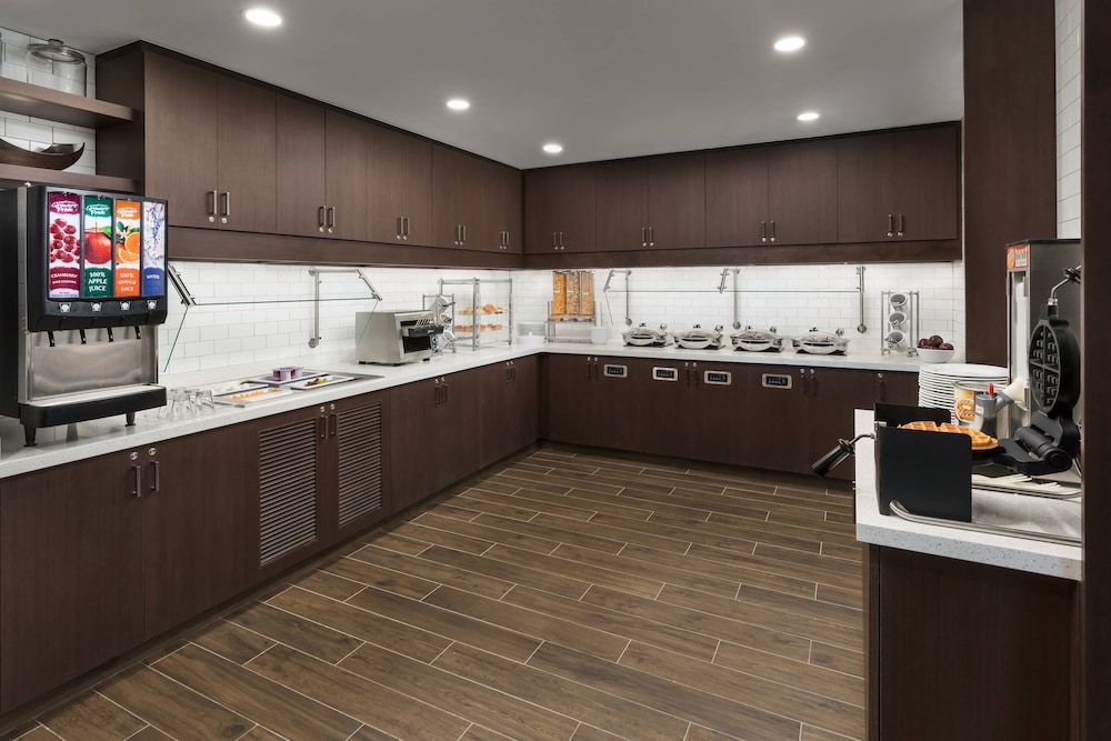 Residence Inn Long Island Garden City - photo 30