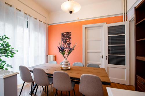 Urban Exarchia for Groups Nightlife Area — 4-Star Luxury Hotel in Athens, Greece
