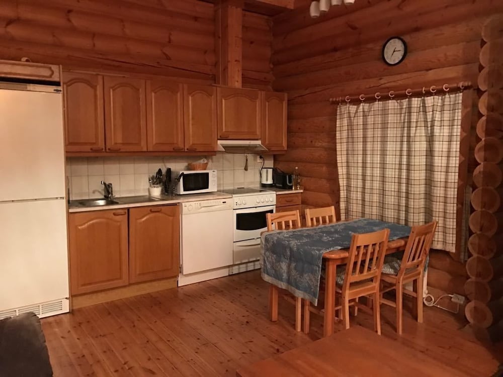 'T Gillebroek - carbon neutral hotel in Borgloon