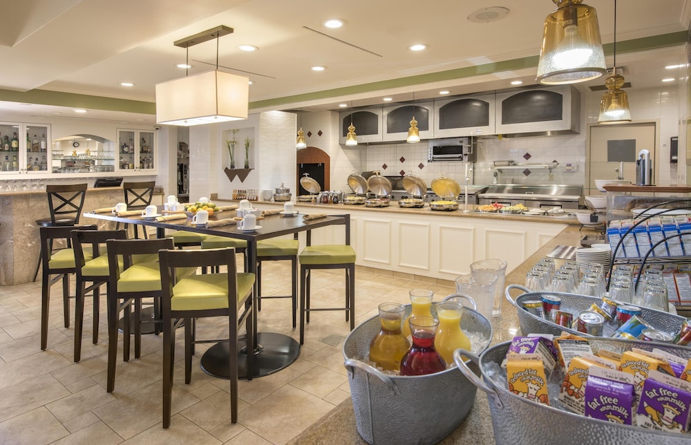 Hilton Garden Inn Midland - photo 19