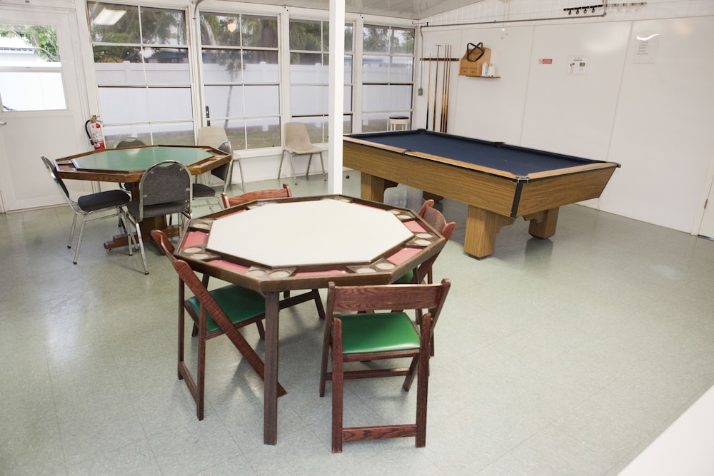 Lake San Marino RV Resort - photo 14