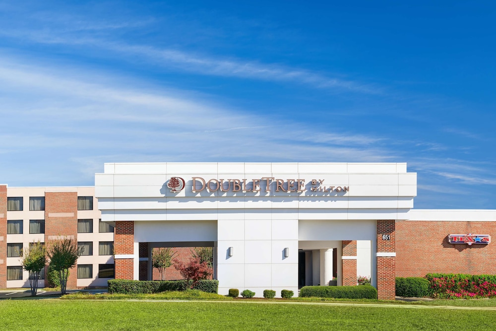 DoubleTree by Hilton Hotel Rocky Mount - photo 2