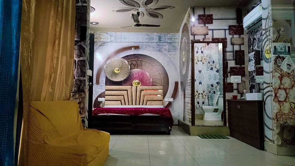 Ms Grand Hotel — Bhiwani