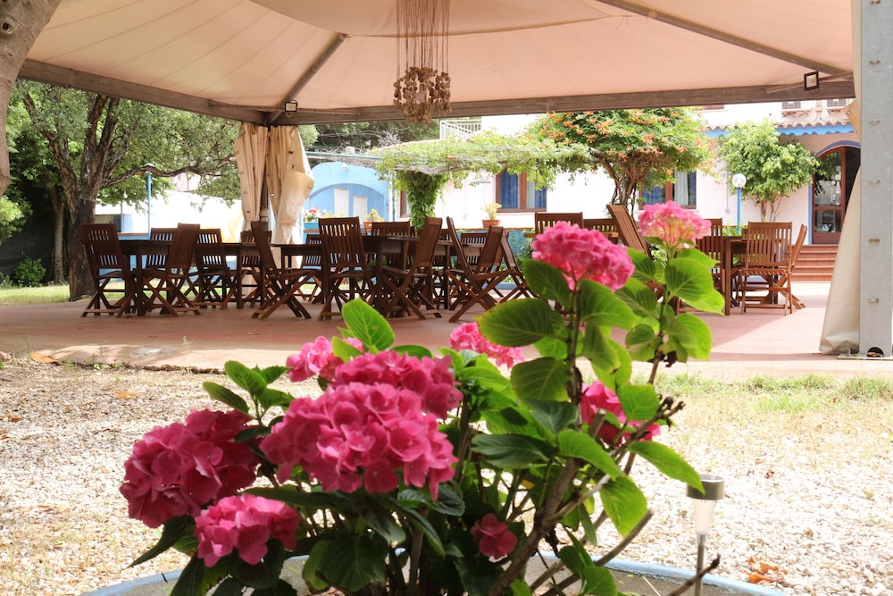 Hotel Corallo - carbon neutral hotel in Posada