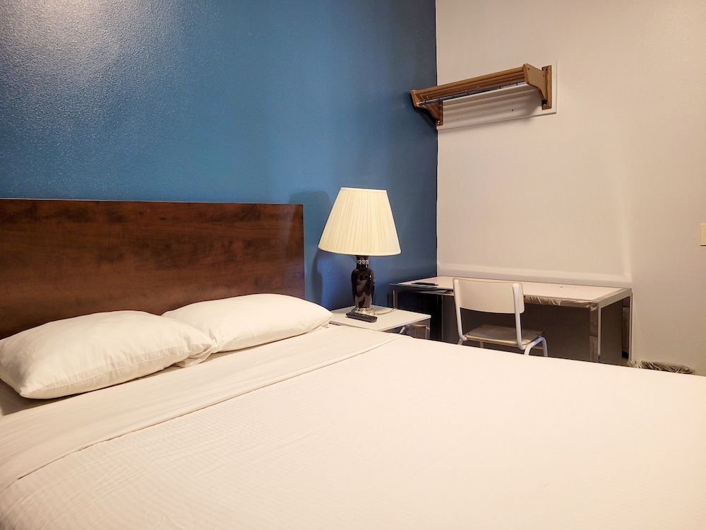 Avaion Hotel Lax Sofi Stadium in Inglewood, United States