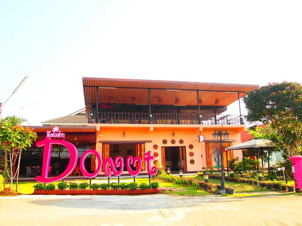 Donut Resort in Mae Sai, Thailand