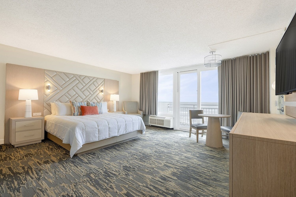 Port O Call Hotel - photo 14