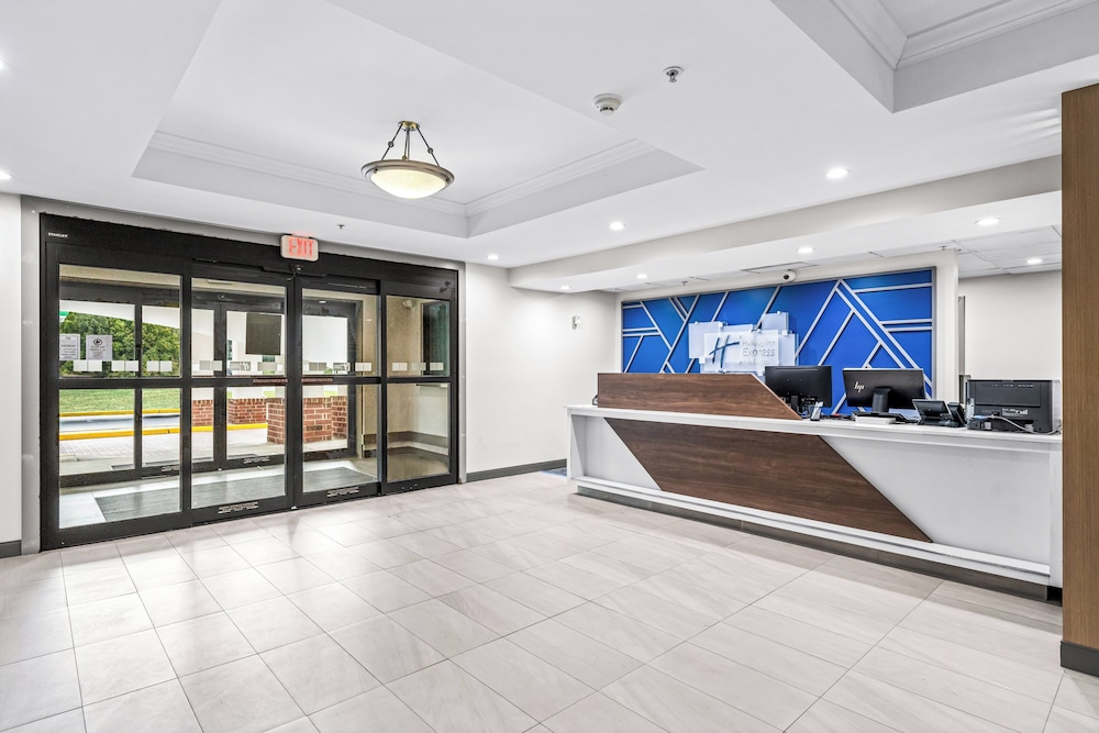 Holiday Inn Express Hotel & Suites Carneys Point by IHG - photo 48