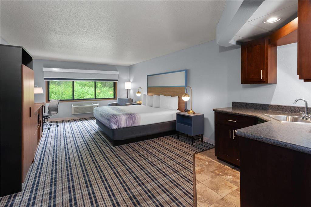 AmericInn by Wyndham West Salem - photo 20