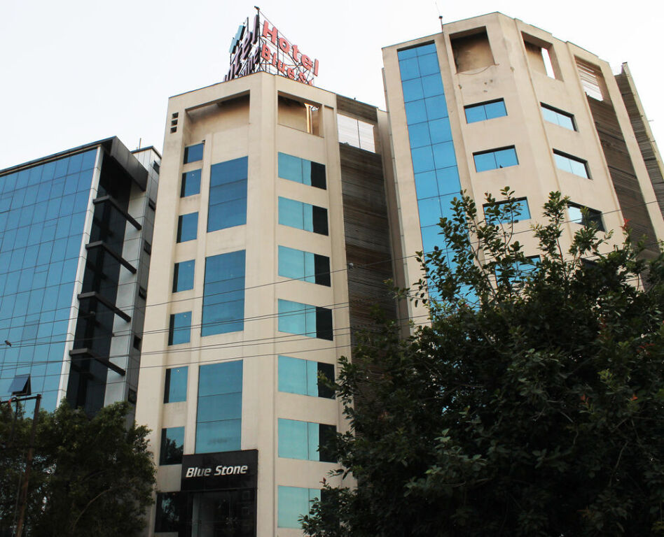 OYO Premium Kaushambi