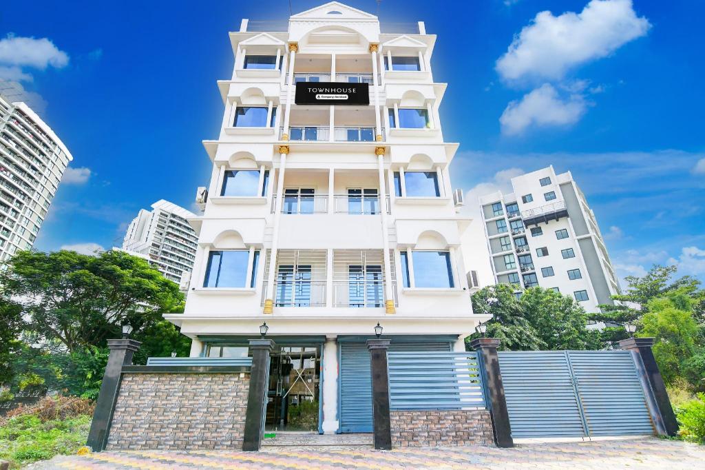 Super Townhouse Rosedale — 4-Star Luxury Hotel in Kolkata, India