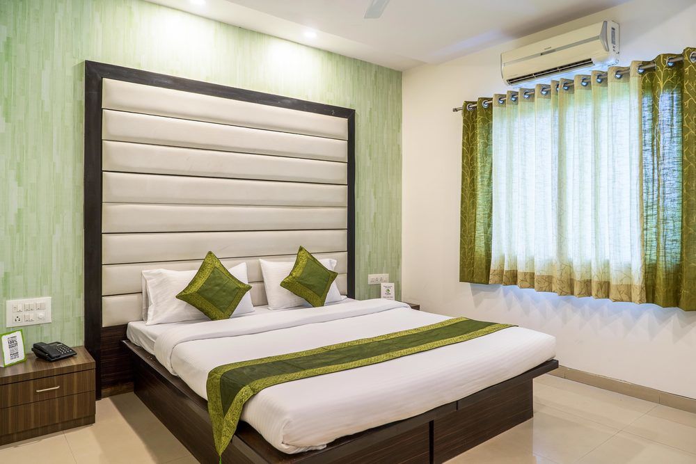 Oyo 26795 Hotel Steers 07 Inn — Nashik
