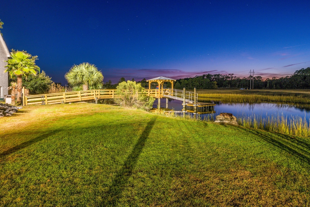 Creekside Lands Inn - photo 30