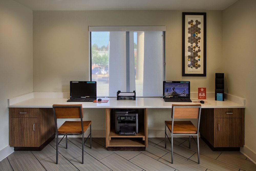 Holiday Inn Express & Suites Raleigh North Wake Forest by IHG - photo 45