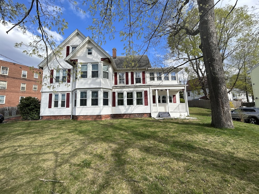 Cheney Bros Hill Top Mansion - photo 11