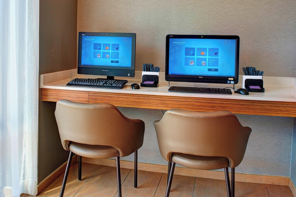 SpringHill Suites St. Louis Brentwood - photo 20