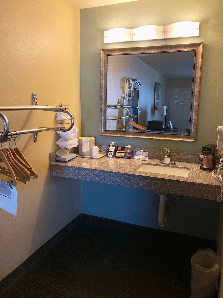 Key West Inn Tunica - photo 22