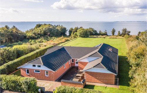 Stunning Home In Spøttrup With Sauna — 5-Star Luxury Hotel in Skive, Denmark