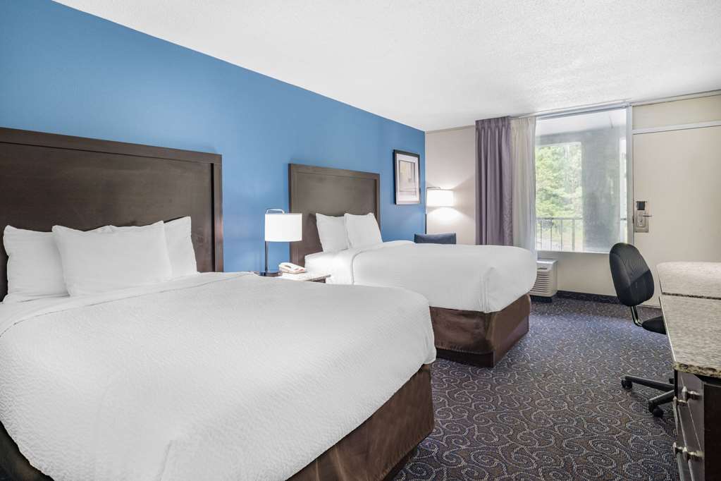 Days Inn and Suites by Wyndham Oxford - photo 30
