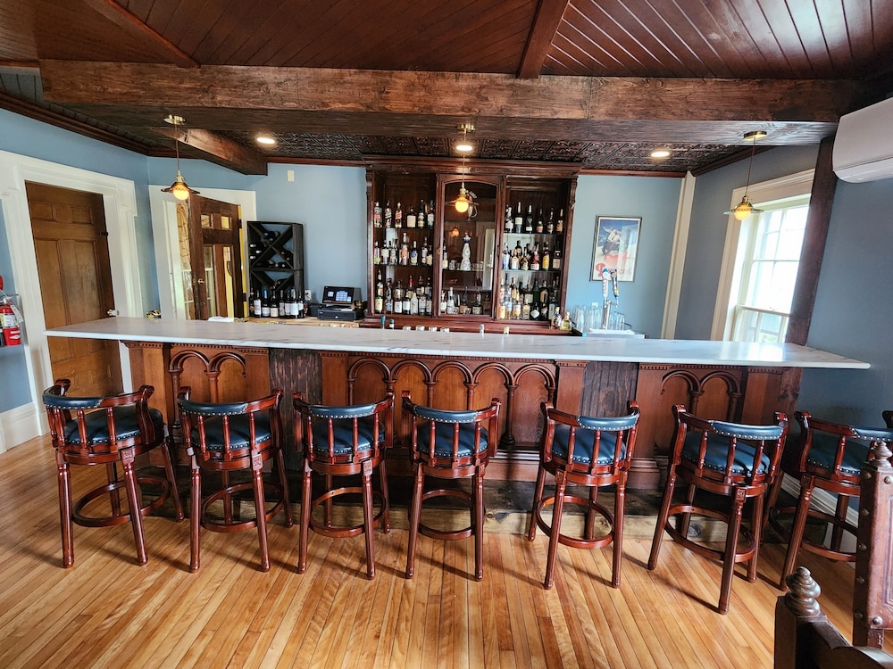 Arlington Inn - photo 77