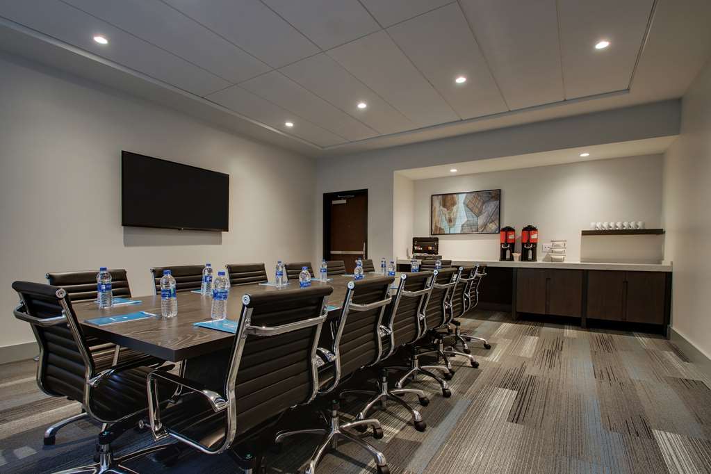 Hyatt House Chicago Oak Brook - photo 56