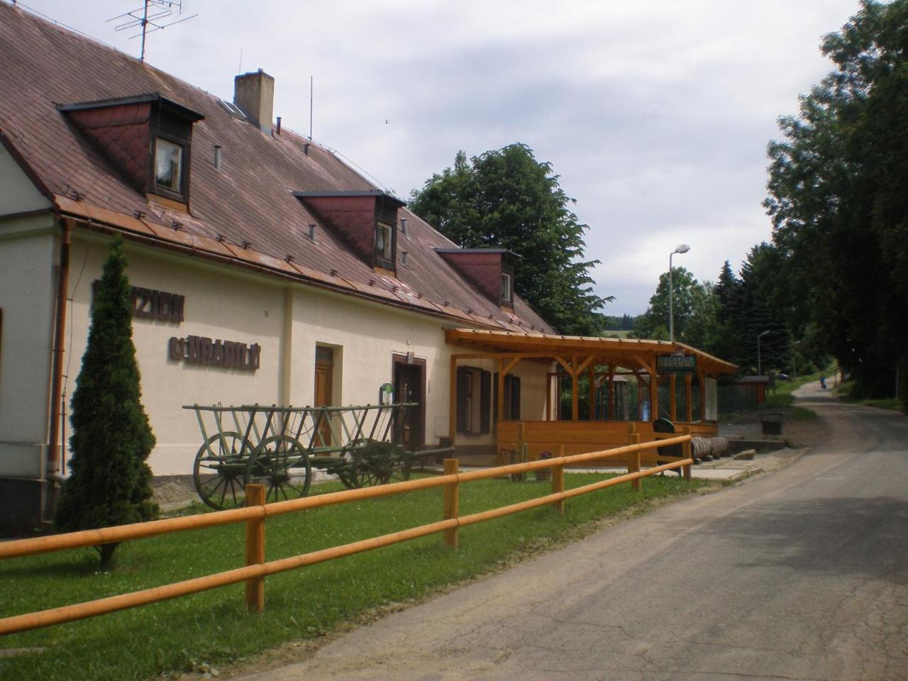Penzion u Hradilů — hotel in Vrbno Pod Pradedem