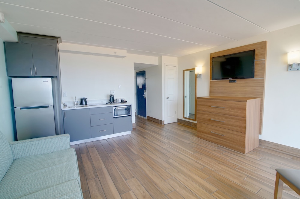 Marjac Suites Virginia Beach Oceanfront - photo 10