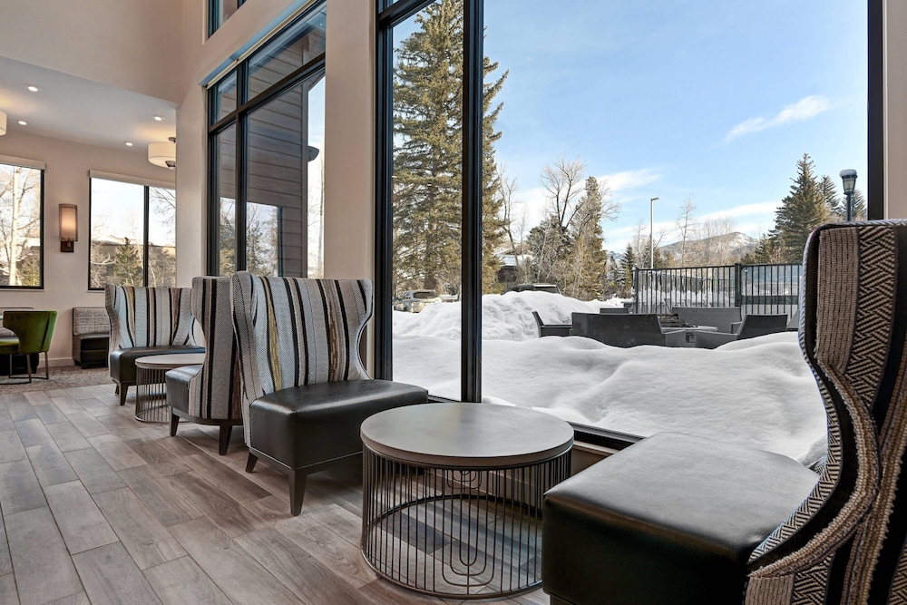 Residence Inn by Marriott Steamboat Springs - photo 5