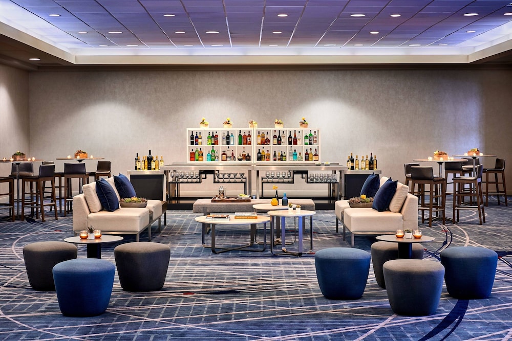 Los Angeles Airport Marriott - photo 71