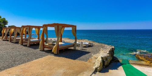 Zelen Lux — 4-Star Luxury Hotel in Sutomore, Montenegro