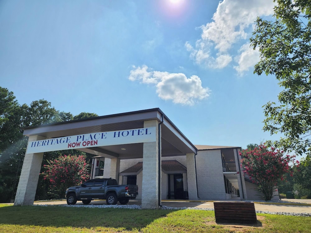 Heritage Place Hotel Iuka in Iuka, United States