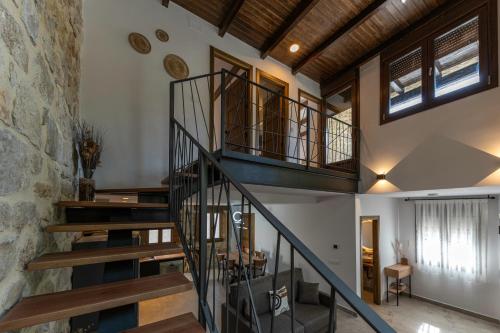 Cr las Espinuelas — 4-Star Luxury Hotel in Poveda De La Sierra, Spain