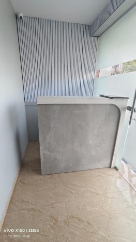 Hotel crest inn in Mumbai, India